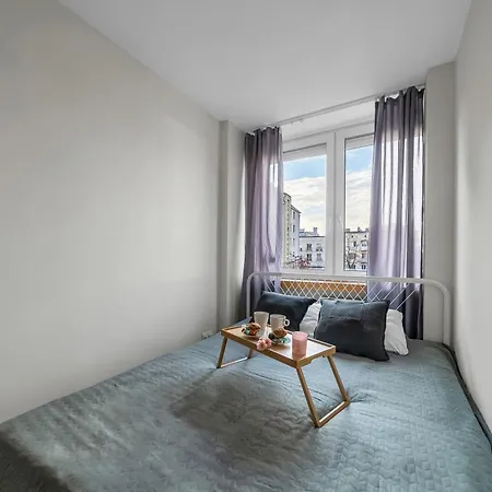 Kozmiana - Workspace, Bus&park Nearby - By Rentujemy * وارسو