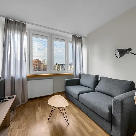 Kozmiana - Workspace, Bus&park Nearby - By Rentujemy