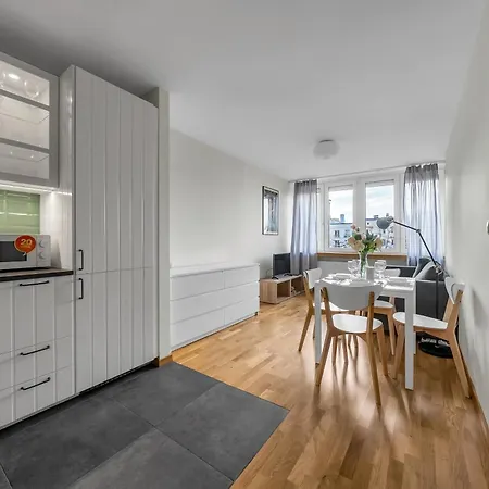 Kozmiana - Workspace, Bus&park Nearby - By Rentujemy
