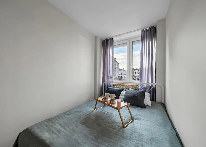 Kozmiana - Workspace, Bus&park Nearby - By Rentujemy * Βαρσοβία