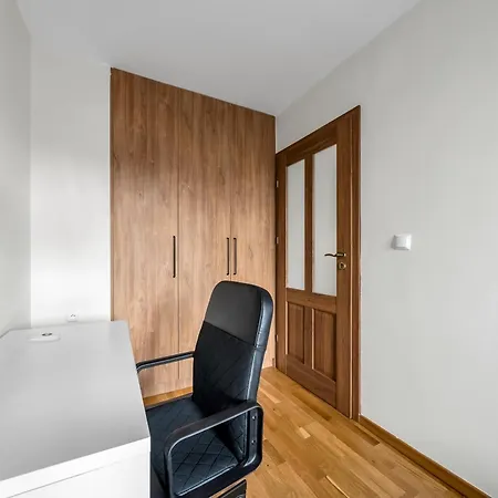 Lejlighed Kozmiana - Workspace, Bus&park Nearby - By Rentujemy Warszawa